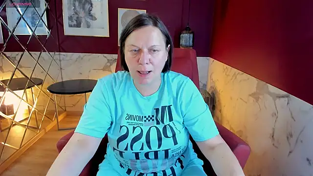 Snapshot of KellyPerfection chatting on July 6, 2026, 7:38 am KellyPerfection online show from July 6, 2026, 7:38 am