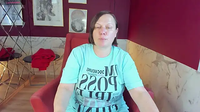 Snapshot of KellyPerfection chatting on July 18, 2026, 5:55 am KellyPerfection online show from July 18, 2026, 5:55 am