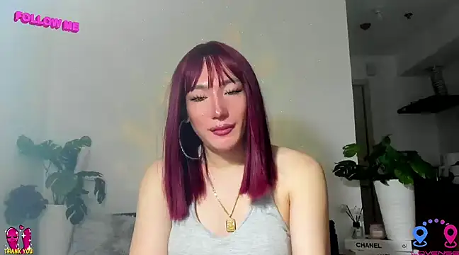 hottycrishina online show from February 13, 2025, 4:00 am