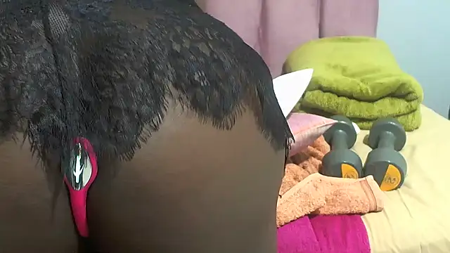 brownsugahxx online show from November 23, 2025, 7:24 pm