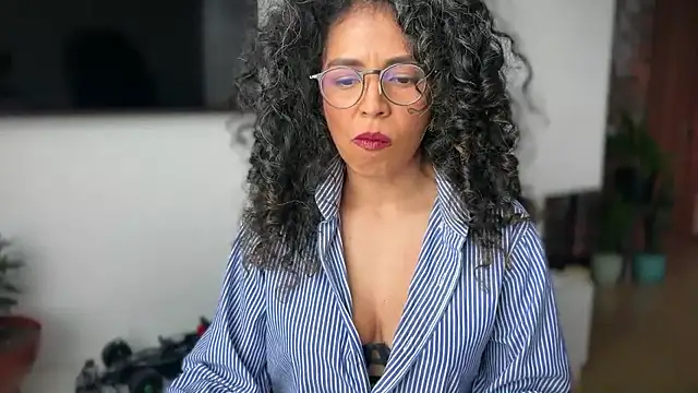 illaroom online show from February 13, 2026, 9:11 pm