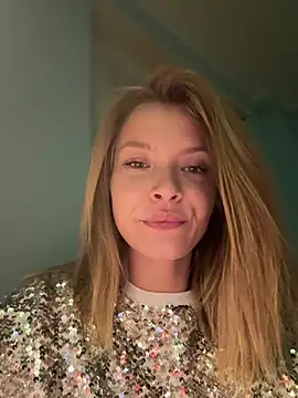 Snapshot of AnastasiaAniess chatting on December 10, 2024, 7:32 pm AnastasiaAniess online show from December 10, 2024, 7:32 pm