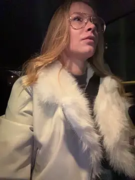 AnastasiaAniess online show from December 20, 2025, 8:05 pm