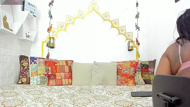 LadyNahir online show from February 7, 2026, 2:37 am