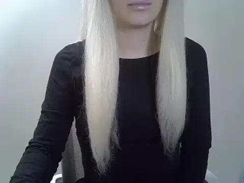 Snapshot of DitaVira chatting on January 8, 2025, 9:23 pm DitaVira online show from January 8, 2025, 9:23 pm