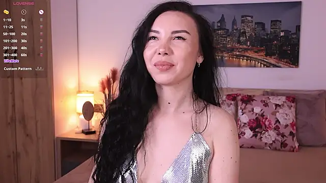 Leila  Sweet online show from April 19, 2026, 7:07 am