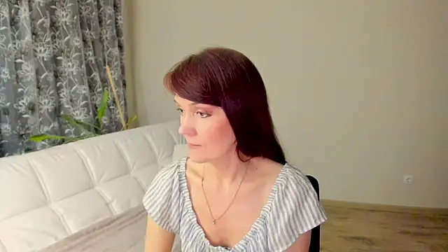 Snapshot of Fritha chatting on February 12, 2025, 1:30 am Fritha online show from February 12, 2025, 1:30 am