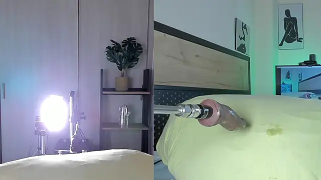 cinnamon afrodit online show from January 18, 2025, 11:00 pm