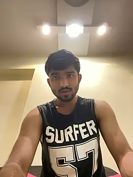 Snapshot of playboy0133 chatting on March 2, 2025, 9:01 pm playboy0133 online show from March 2, 2025, 9:01 pm