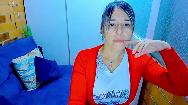 Penelope47 online show from January 17, 2025, 11:51 pm