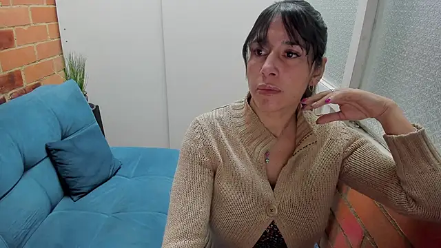 Penelope47 online show from September 23, 2025, 6:33 pm