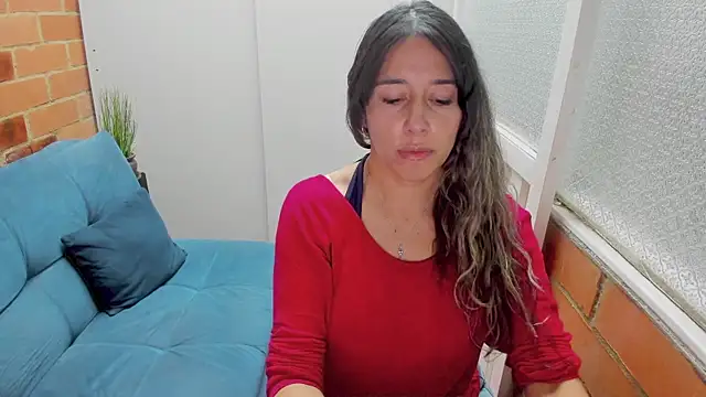 Penelope47 online show from November 4, 2025, 7:13 pm