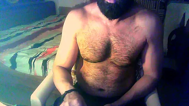 Snapshot of Vbestshow chatting on February 14, 2026, 6:04 pm Vbestshow online show from February 14, 2026, 6:04 pm