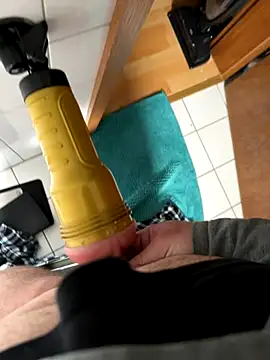 Bong Geek-420 online show from October 26, 2025, 12:00 pm