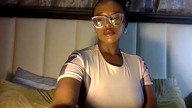 BOOTYBANGER24xx online show from January 5, 2025, 10:32 am