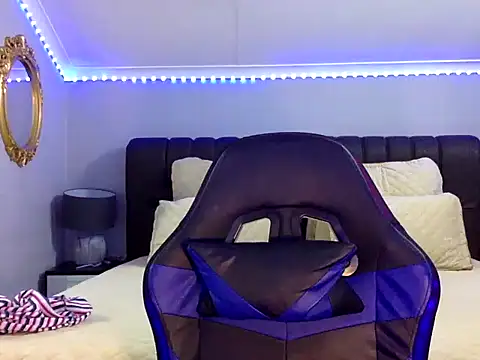 BOOTYBANGER24xx online show from September 15, 2025, 1:16 am