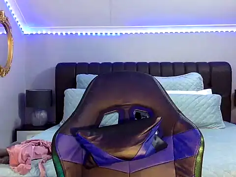 BOOTYBANGER24xx online show from September 24, 2025, 2:48 am