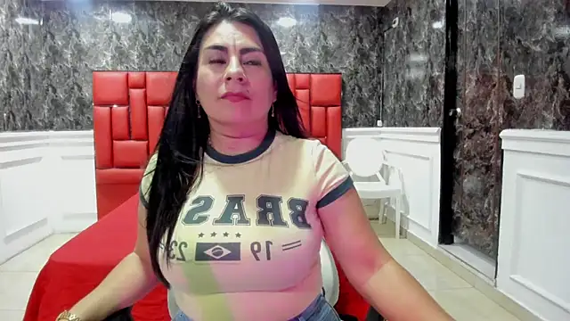 Imyourdirtymilf online show from October 3, 2025, 7:00 pm