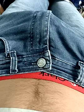 Snapshot of Babyucum4me chatting on December 22, 2024, 5:23 am Babyucum4me online show from December 22, 2024, 5:23 am