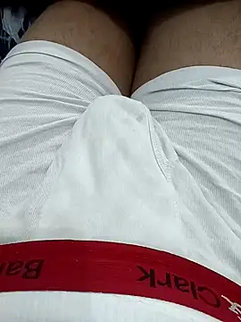 Snapshot of Babyucum4me chatting on December 28, 2024, 4:52 pm Babyucum4me online show from December 28, 2024, 4:52 pm