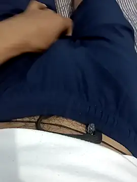 Snapshot of Babyucum4me chatting on February 7, 2025, 1:32 pm Babyucum4me online show from February 7, 2025, 1:32 pm