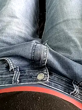 Snapshot of Babyucum4me chatting on February 9, 2025, 8:00 am Babyucum4me online show from February 9, 2025, 8:00 am