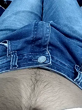 Snapshot of Babyucum4me chatting on February 11, 2025, 6:01 pm Babyucum4me online show from February 11, 2025, 6:01 pm