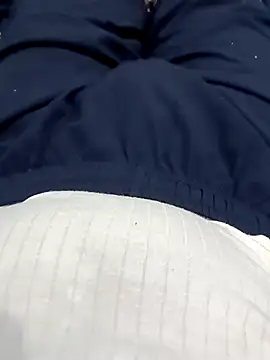 Snapshot of Babyucum4me chatting on February 22, 2025, 1:35 pm Babyucum4me online show from February 22, 2025, 1:35 pm