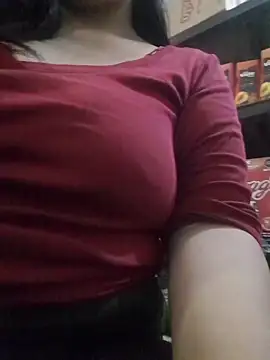 Kalani Engel online show from April 15, 2026, 5:14 am