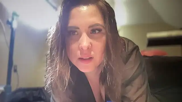 FeliciaHardy  online show from May 22, 2026, 7:59 am