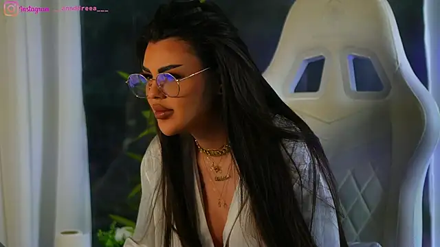 perfectt33n online show from January 4, 2025, 10:49 am