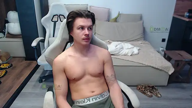 Sunny-Girl1 online show from February 5, 2026, 8:19 am