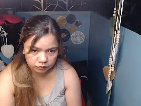 ambersmile online show from October 24, 2025, 11:45 pm