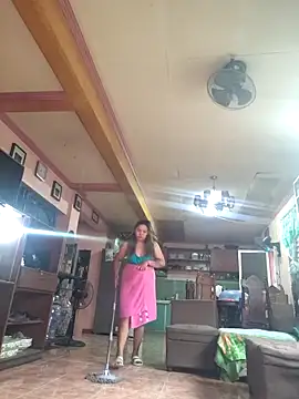 ambersmile online show from February 6, 2026, 11:52 pm