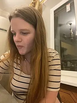 -MimmiLissa- online show from February 1, 2025, 6:08 pm