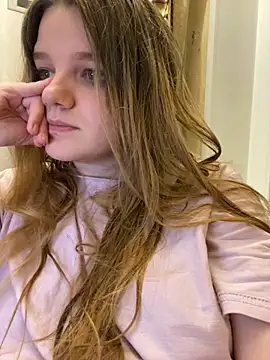 -MimmiLissa- online show from November 10, 2025, 8:08 pm