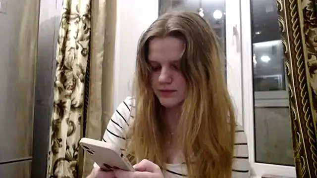 -MimmiLissa- online show from November 24, 2025, 12:32 am