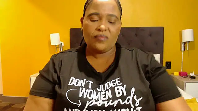 zandile online show from April 29, 2026, 8:59 pm