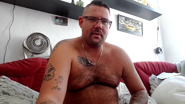 sexykevin17cm online show from October 2, 2025, 1:29 pm