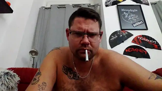 sexykevin17cm online show from January 16, 2026, 11:09 pm