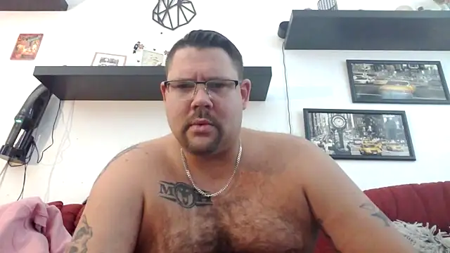 sexykevin17cm online show from April 12, 2026, 3:50 pm