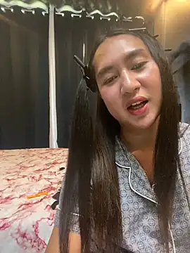 HOTTESTCANDYTS online show from May 25, 2026, 5:02 am