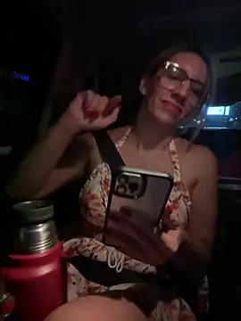 Gatitacarlita online show from January 12, 2025, 12:18 am