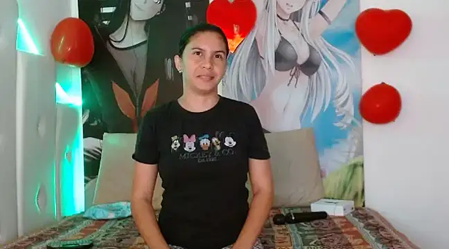 Snapshot of Bootycallhot chatting on February 18, 2025, 2:06 pm Bootycallhot online show from February 18, 2025, 2:06 pm