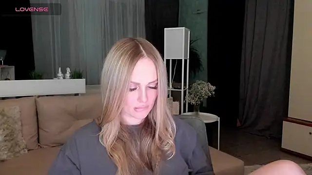 Libby Nora online show from February 8, 2025, 3:53 pm