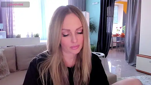 Libby Nora online show from March 22, 2025, 11:32 am