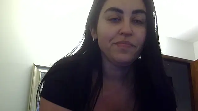 Snapshot of WetFlower69 chatting on May 23, 2026, 9:19 pm WetFlower69 online show from May 23, 2026, 9:19 pm