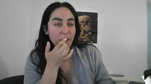 Snapshot of WetFlower69 chatting on June 27, 2026, 1:28 pm WetFlower69 online show from June 27, 2026, 1:28 pm