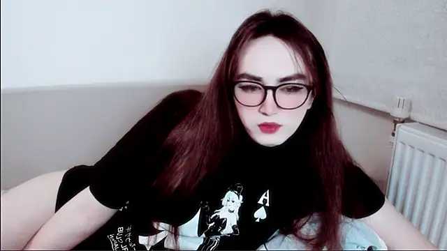 Snapshot of MinniMaksy chatting on December 21, 2025, 8:05 pm MinniMaksy online show from December 21, 2025, 8:05 pm