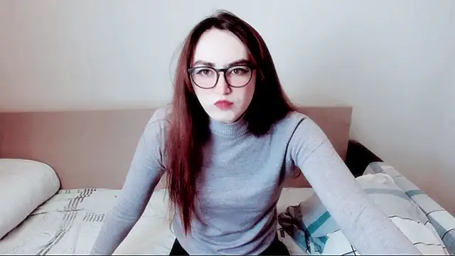 Snapshot of MinniMaksy chatting on February 14, 2026, 9:39 am MinniMaksy online show from February 14, 2026, 9:39 am